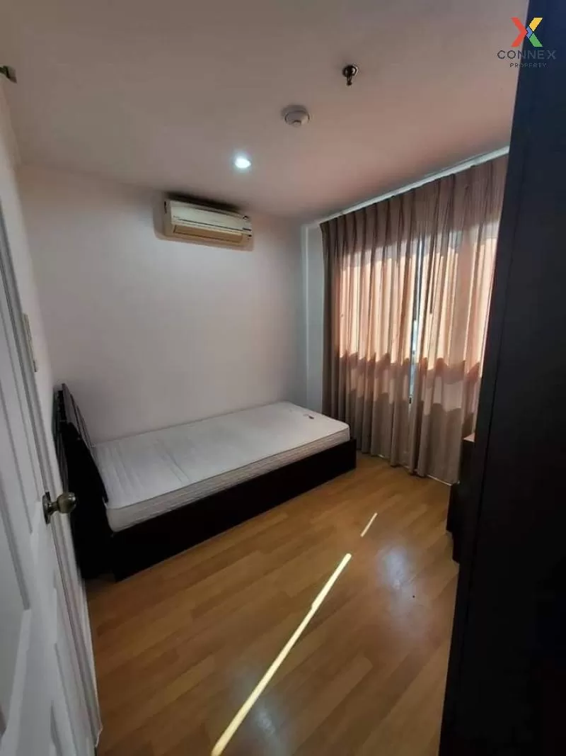 FOR SALE condo Lumpini Place Ratchada - Thapra , nice view , high FOR SALE condo Lumpini Place Ratchada - Thapra , nice view , high