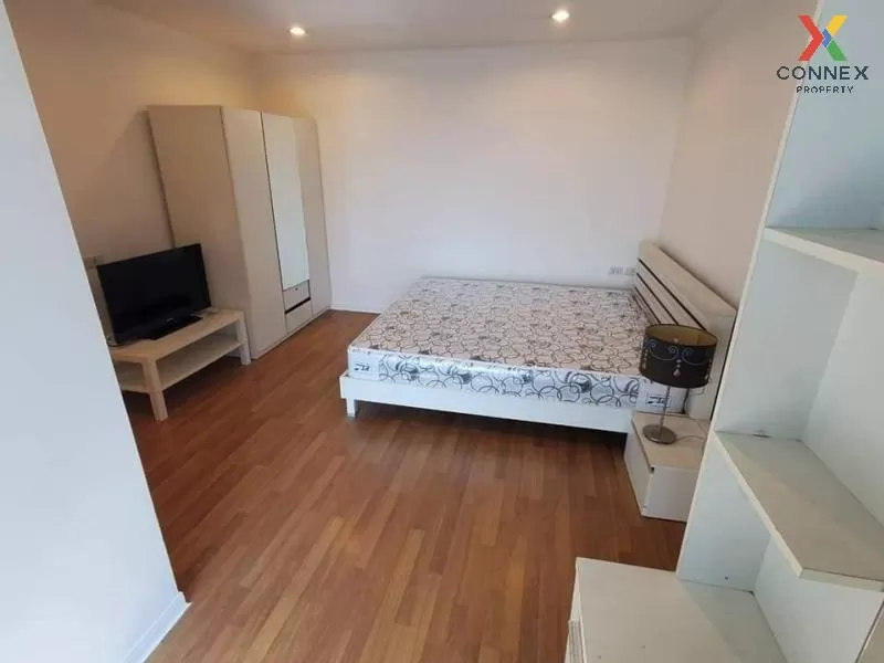 FOR SALE condo Lumpini Place Ratchada - Thapra , nice view , high FOR SALE condo Lumpini Place Ratchada - Thapra , nice view , high