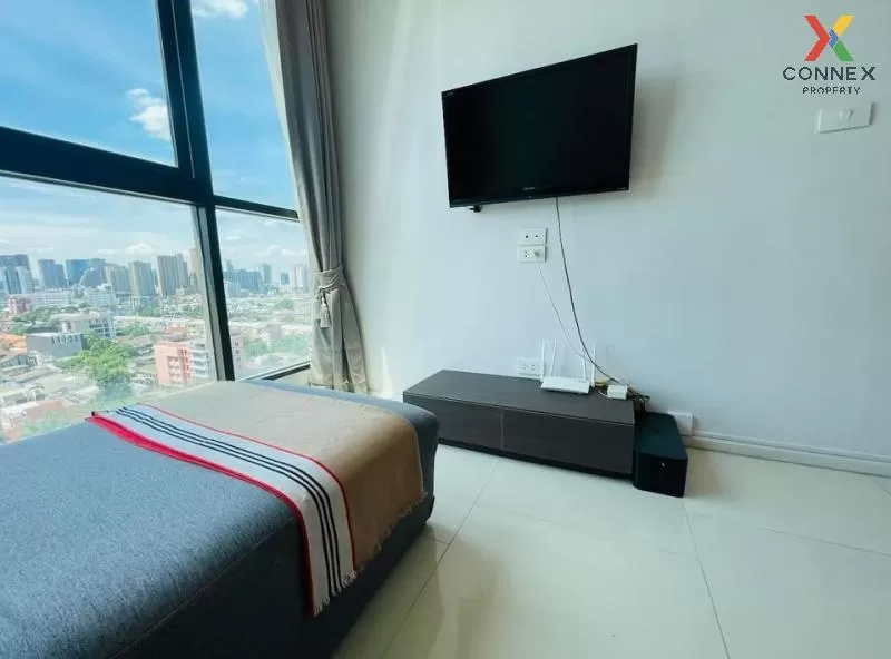 FOR SALE condo , Sense Phaholyothin , nice view , BTS-Saphan Khwa 4