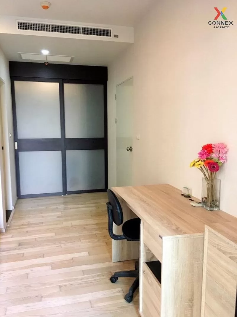 FOR SALE condo , Noble Solo , nice view , river view , BTS-Thong 