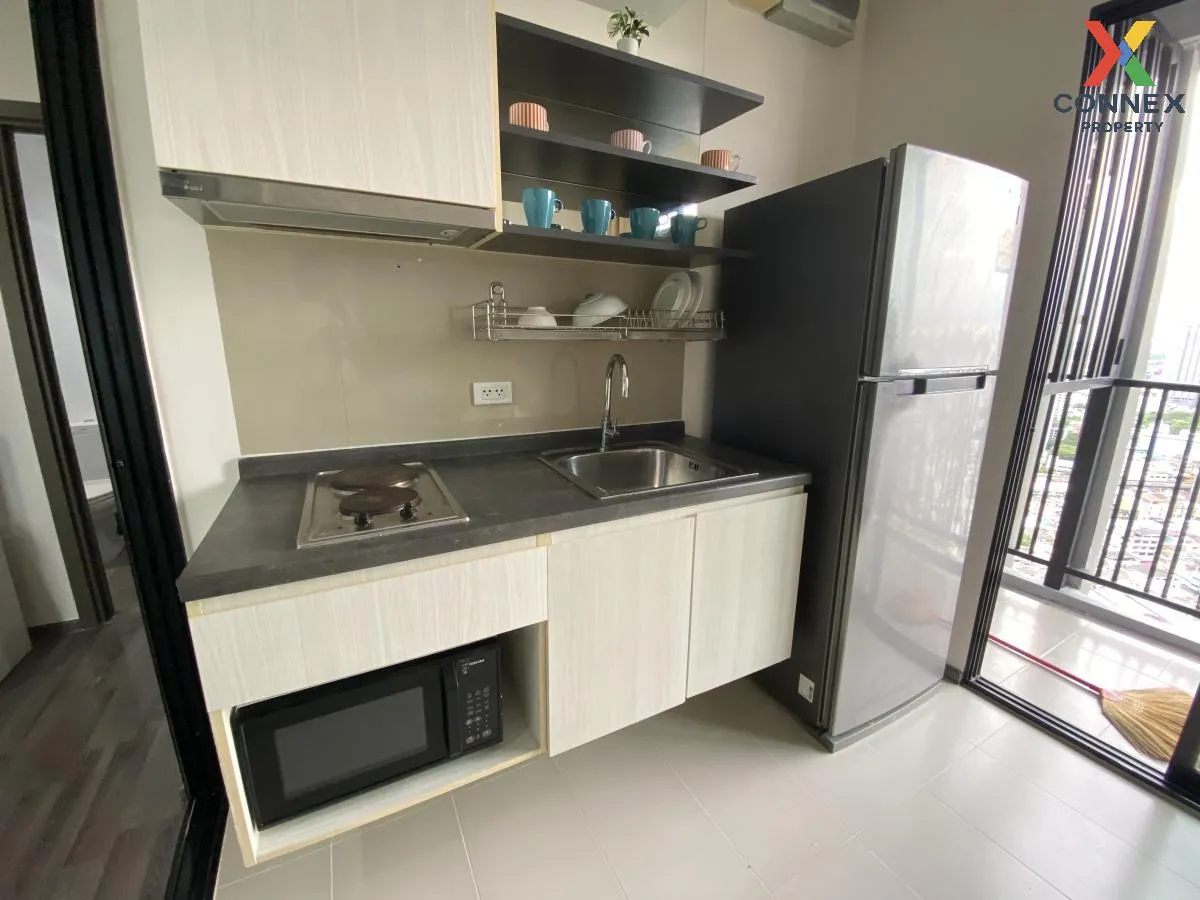 FOR RENT condo The Base Park West Sukhumvit 77 , high floor , BTS 3