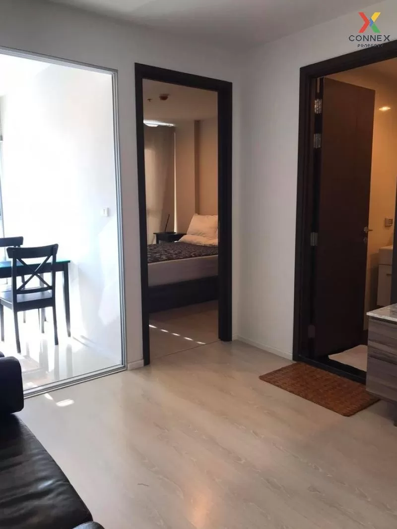 FOR RENT condo , RHYTHM Sathorn-Narathiwas , nice view , BTS-Chon 2