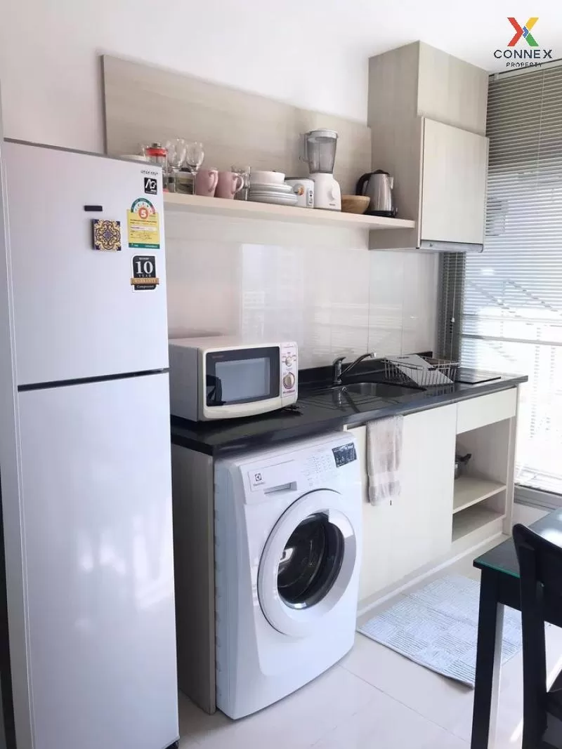 FOR RENT condo , RHYTHM Sathorn-Narathiwas , nice view , BTS-Chon 3