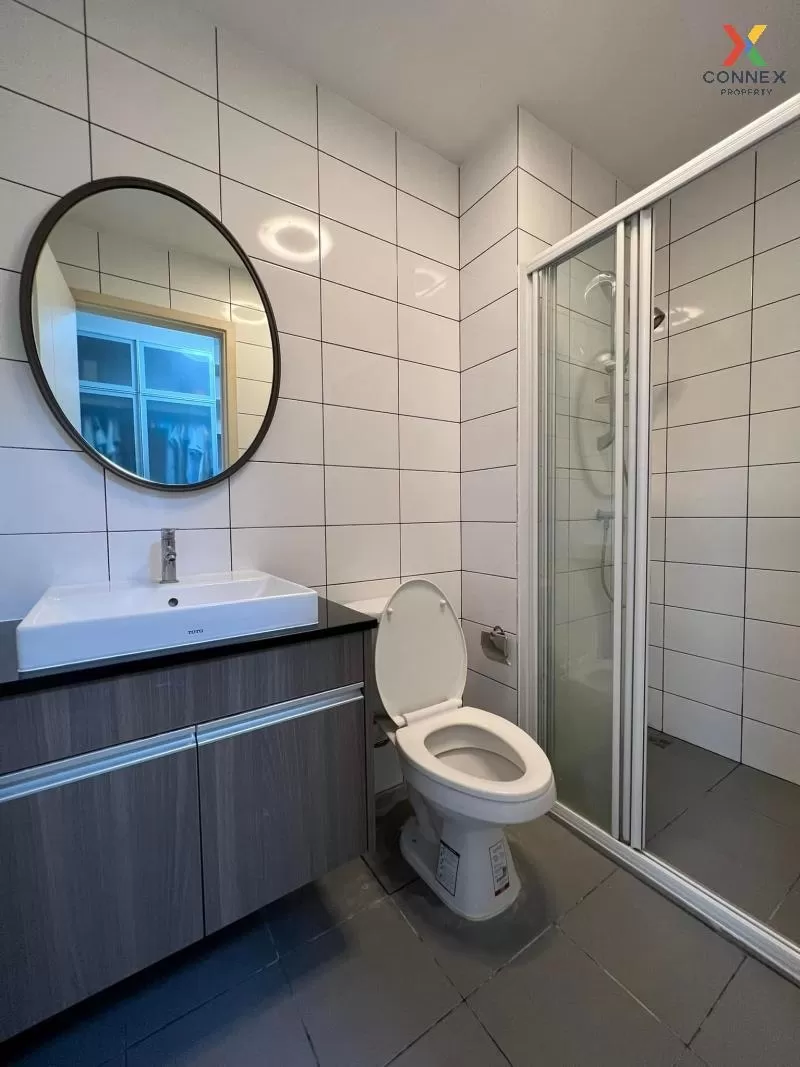FOR SALE condo , Chapter One Eco Ratchada Huaikhwang , nice view  FOR SALE condo , Chapter One Eco Ratchada Huaikhwang , nice view