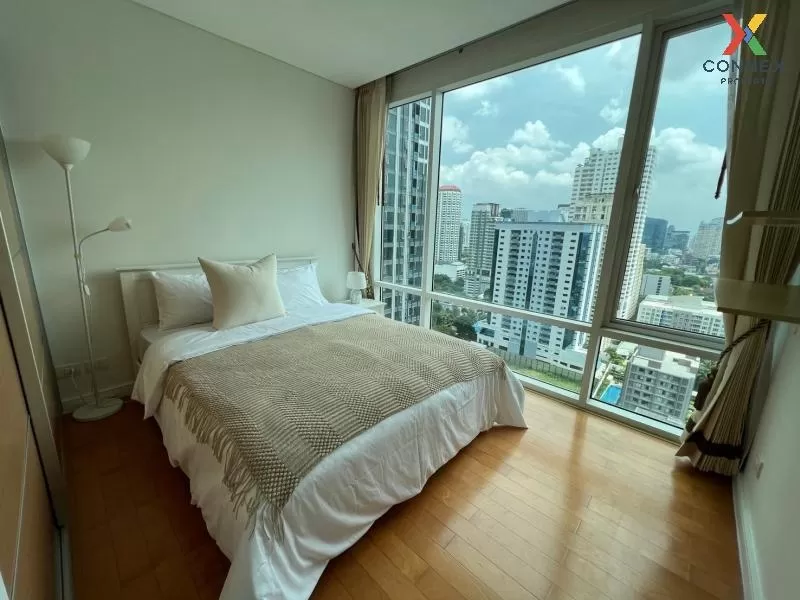 FOR RENT condo , Fullerton Sukhumvit , nice view , high floor , B