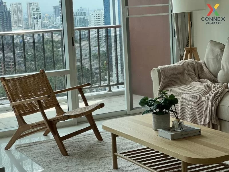 FOR RENT condo , Fullerton Sukhumvit , nice view , high floor , B 4