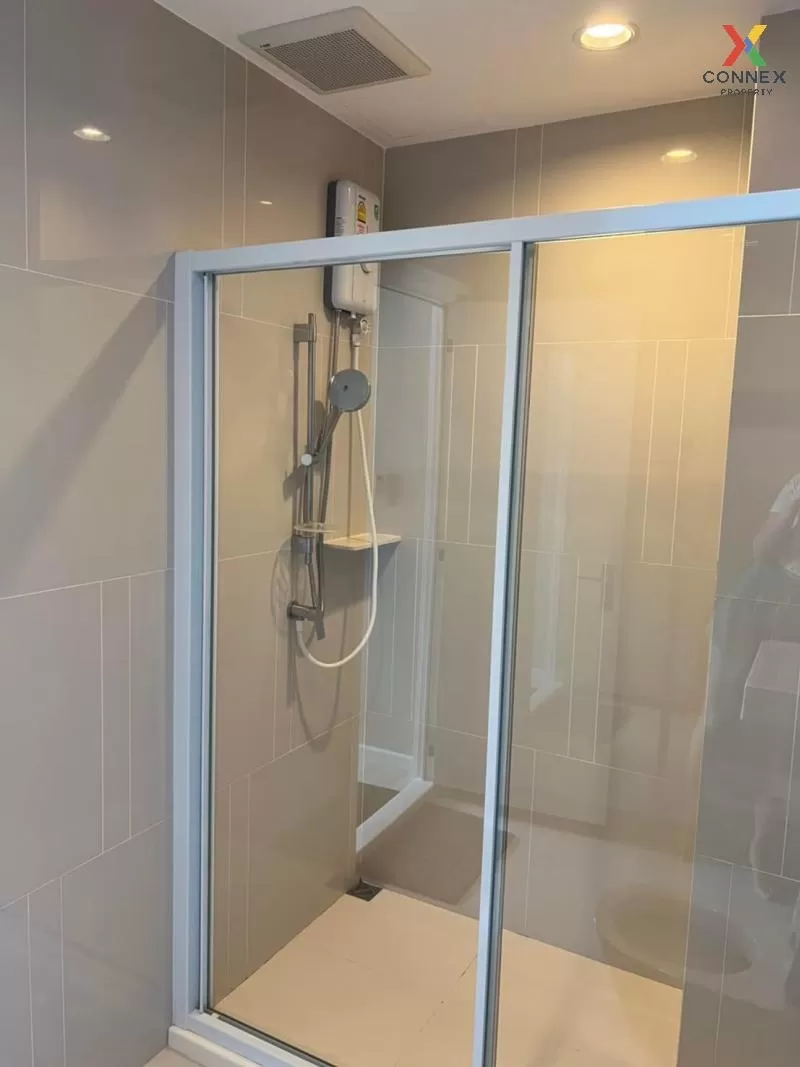 FOR RENT condo , The Key Sathorn - Charoenrat , nice view , high 