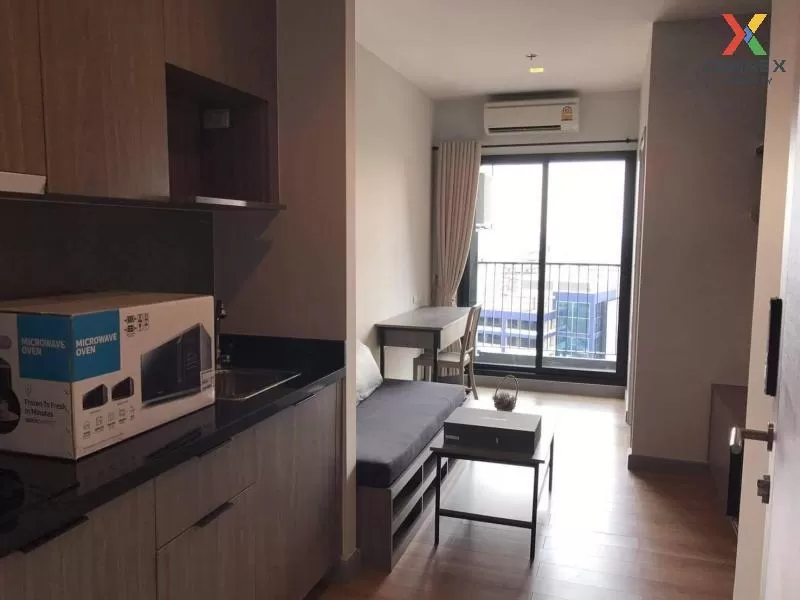 FOR RENT condo , Chapter One Midtown Ladprao 24 , nice view , BTS 2