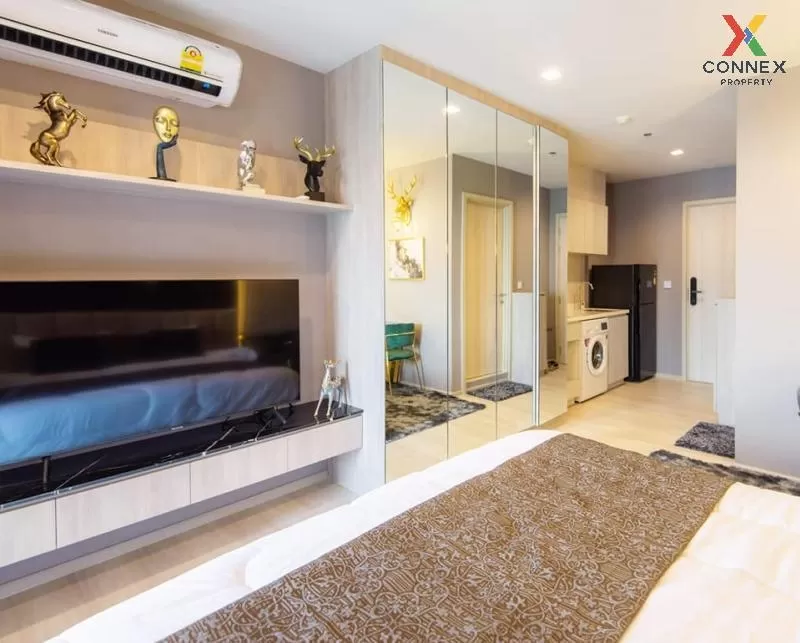 FOR RENT condo , Life One Wireless , nice view , high floor , BTS 2