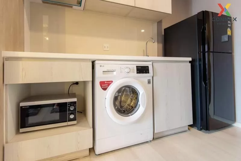 FOR RENT condo , Life One Wireless , nice view , high floor , BTS