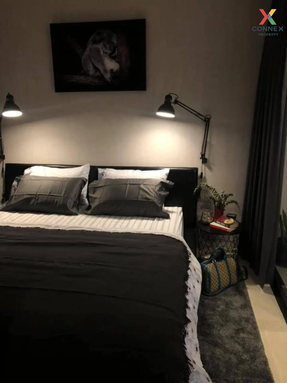 FOR RENT condo , Life One Wireless , nice view , high floor , BTS 4