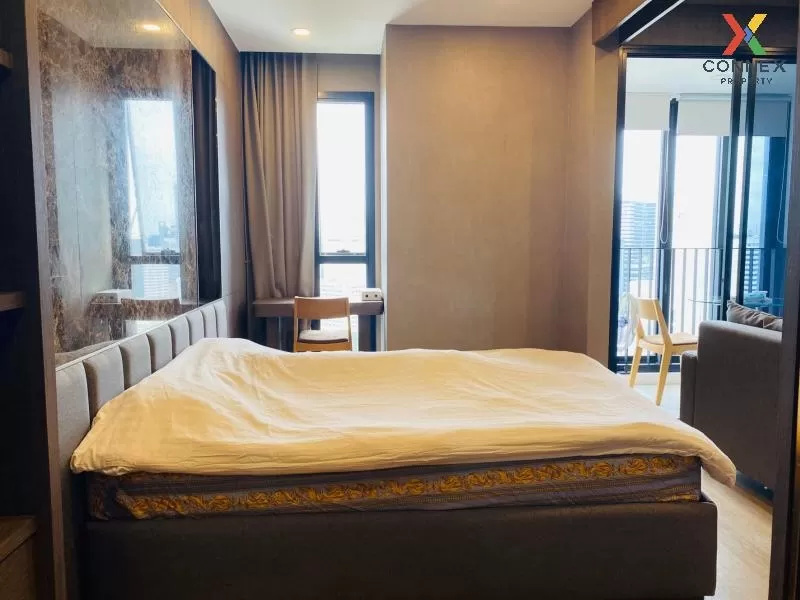 FOR RENT condo , Ashton Chula-Silom , nice view , high floor , MR