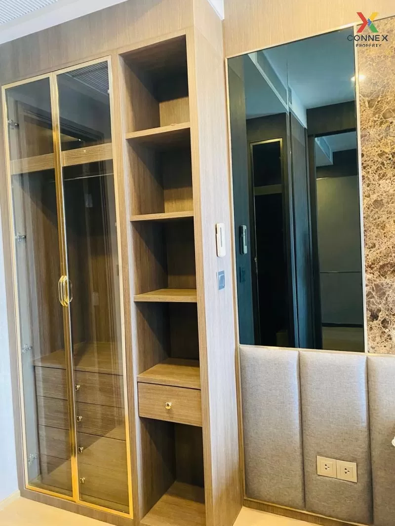 FOR RENT condo , Ashton Chula-Silom , nice view , high floor , MR