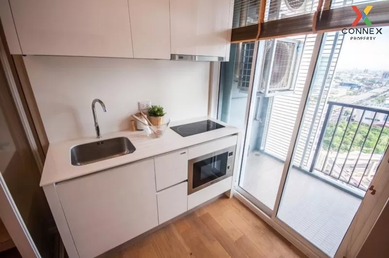 เช่าคอนโด  เดอะ เซนต์ เรซิเดนซ์ วิวสวย ชั้นสูง BTS-พหลโยธิน 59 จอ