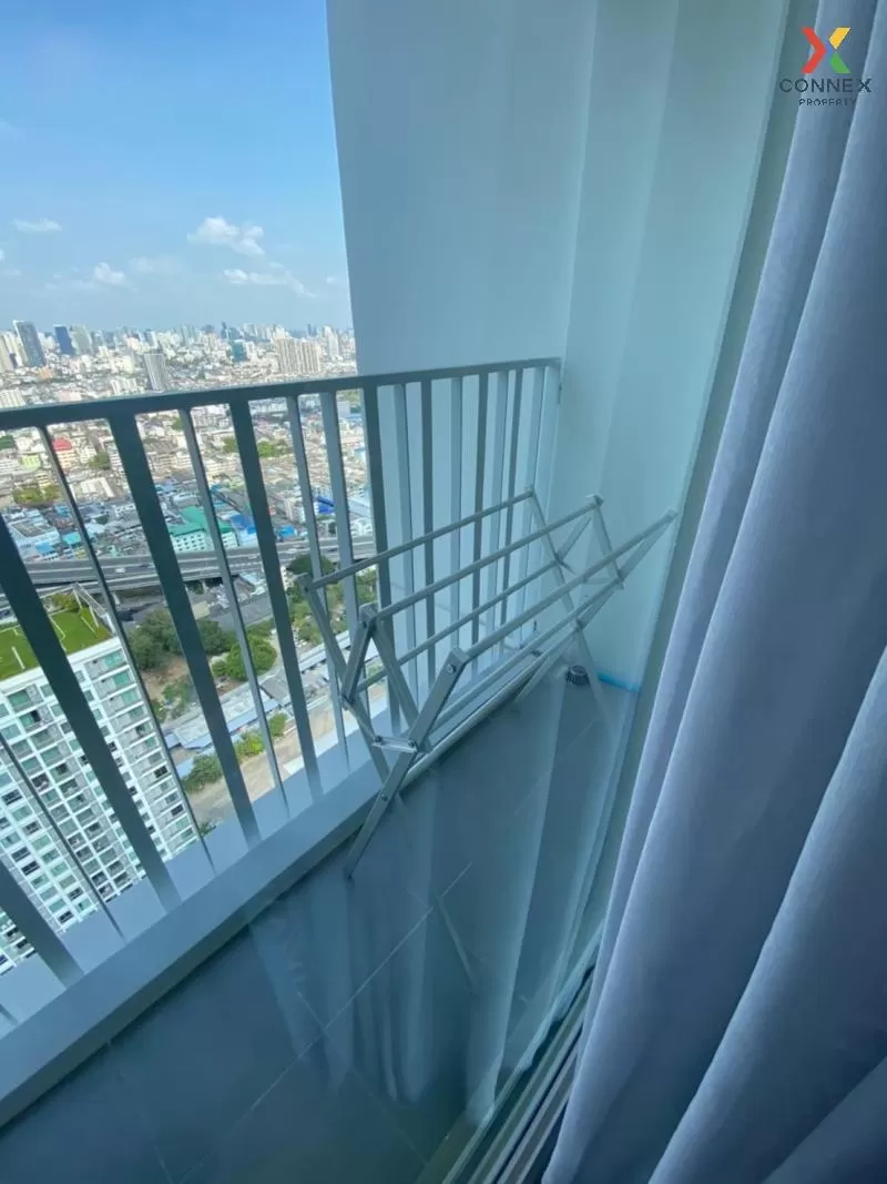 FOR RENT condo , The Key Sathorn - Charoenrat , high floor , BTS-