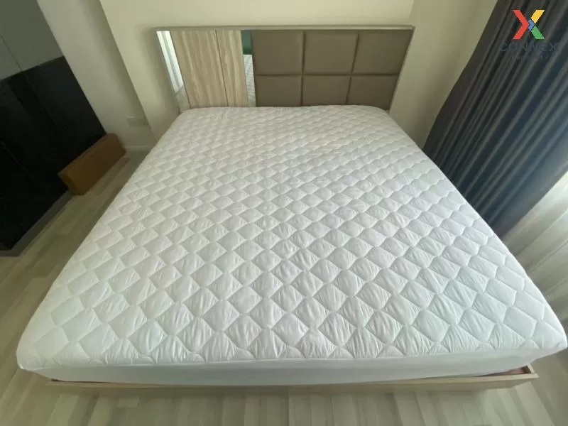 FOR RENT condo , The Key Sathorn - Charoenrat , high floor , BTS-