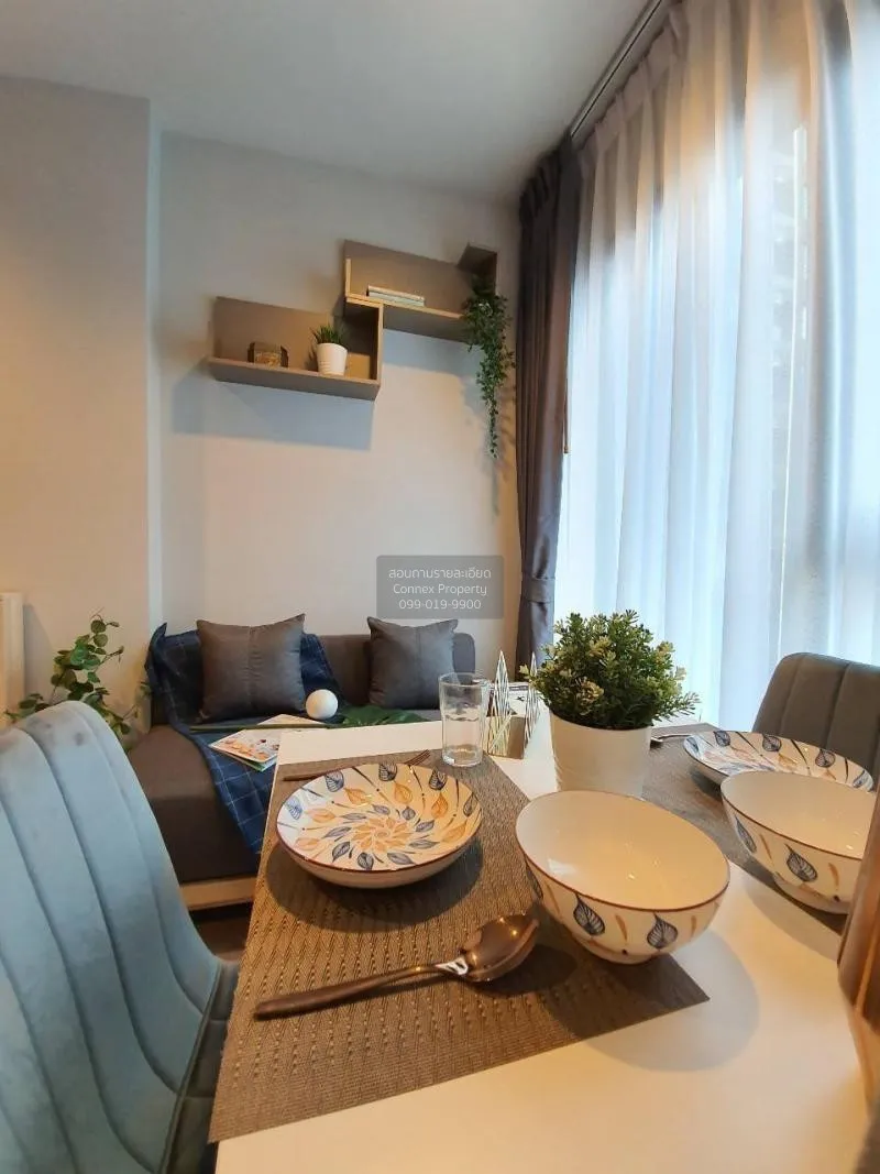 FOR SALE condo , Life Asoke-Rama 9 , nice view , high floor , riv 3