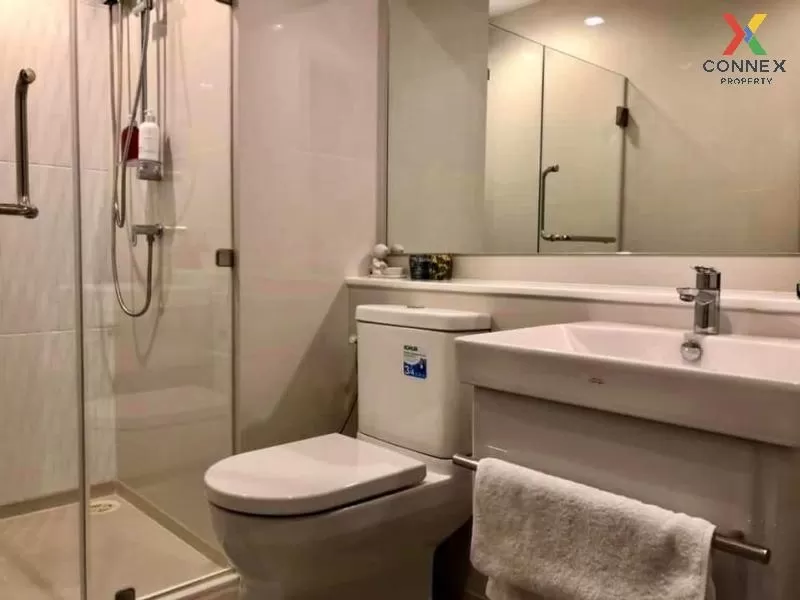 FOR RENT condo , Life Ladprao , nice view , corner unit , wide fr