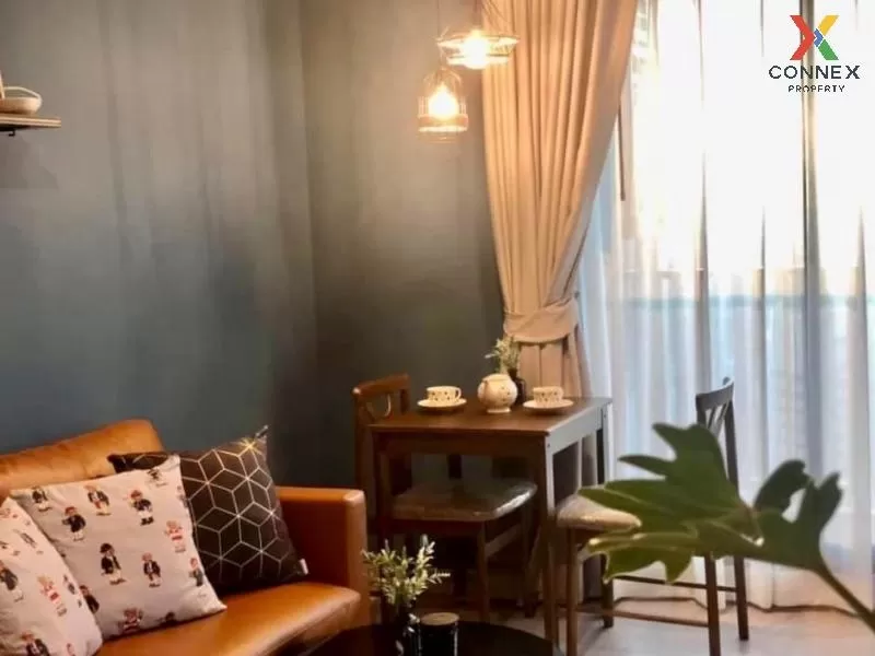 FOR RENT condo , Life Ladprao , nice view , corner unit , wide fr