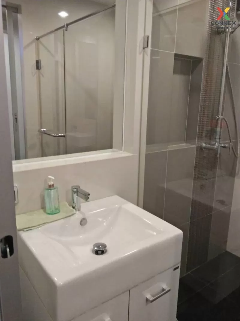 FOR RENT condo , RHYTHM Sathorn-Narathiwas , BTS-Chong Nonsi , Th