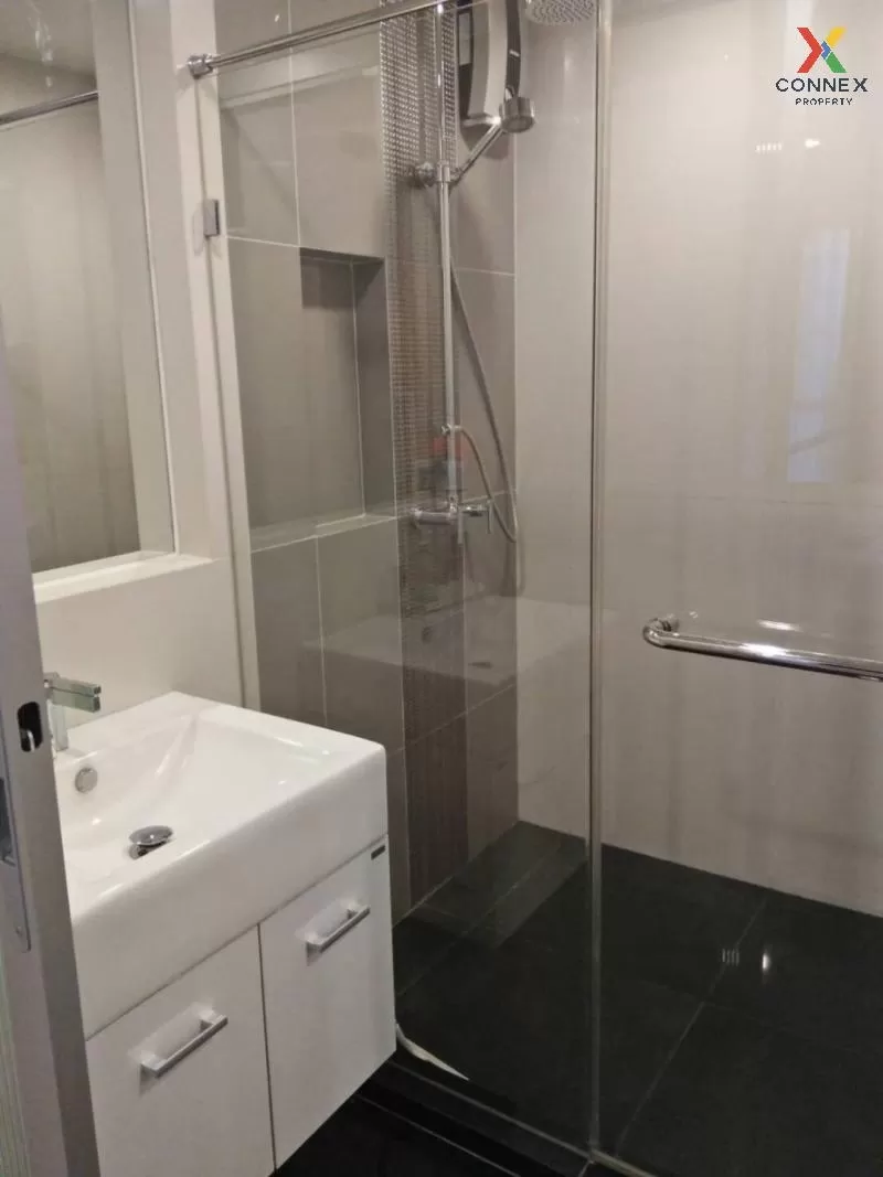 FOR RENT condo , RHYTHM Sathorn-Narathiwas , BTS-Chong Nonsi , Th