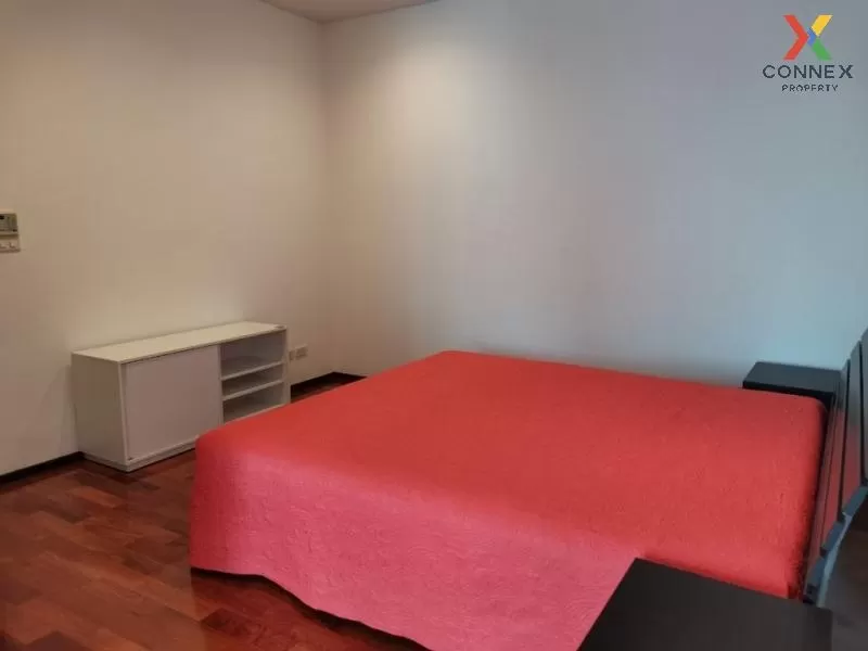 FOR RENT condo , Noble Ora Sukhumvit 55 , nice view , wide fronta