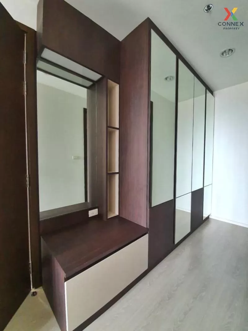 FOR RENT condo , RHYTHM Sathorn-Narathiwas , BTS-Chong Nonsi , Th