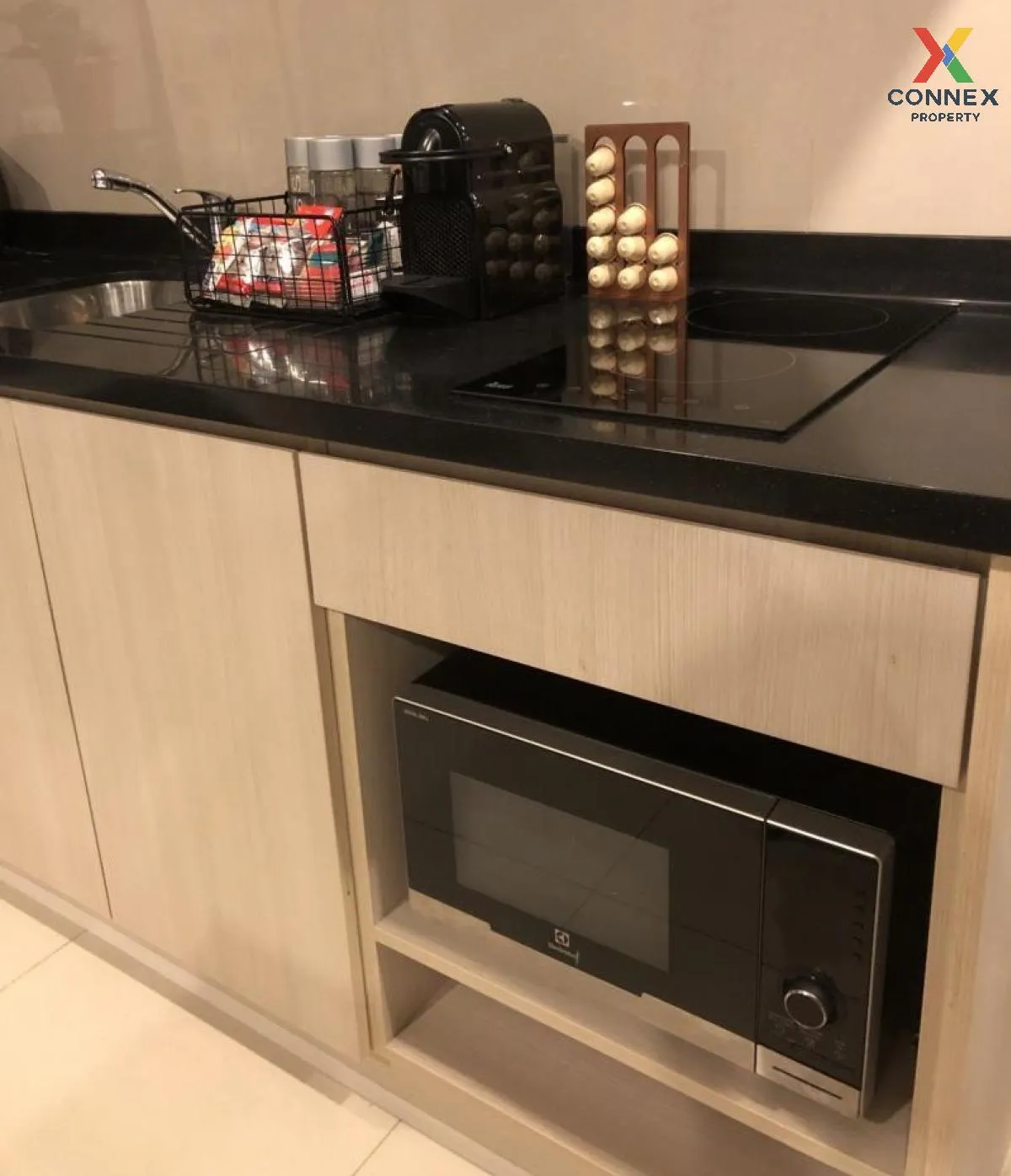FOR RENT condo , RHYTHM Sathorn-Narathiwas , BTS-Chong Nonsi , Th 4
