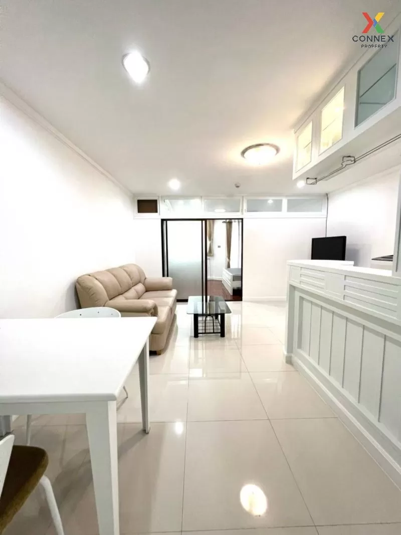 FOR RENT condo , Supalai Place Sukhumvit 39 , BTS-Phrom Phong , K 2
