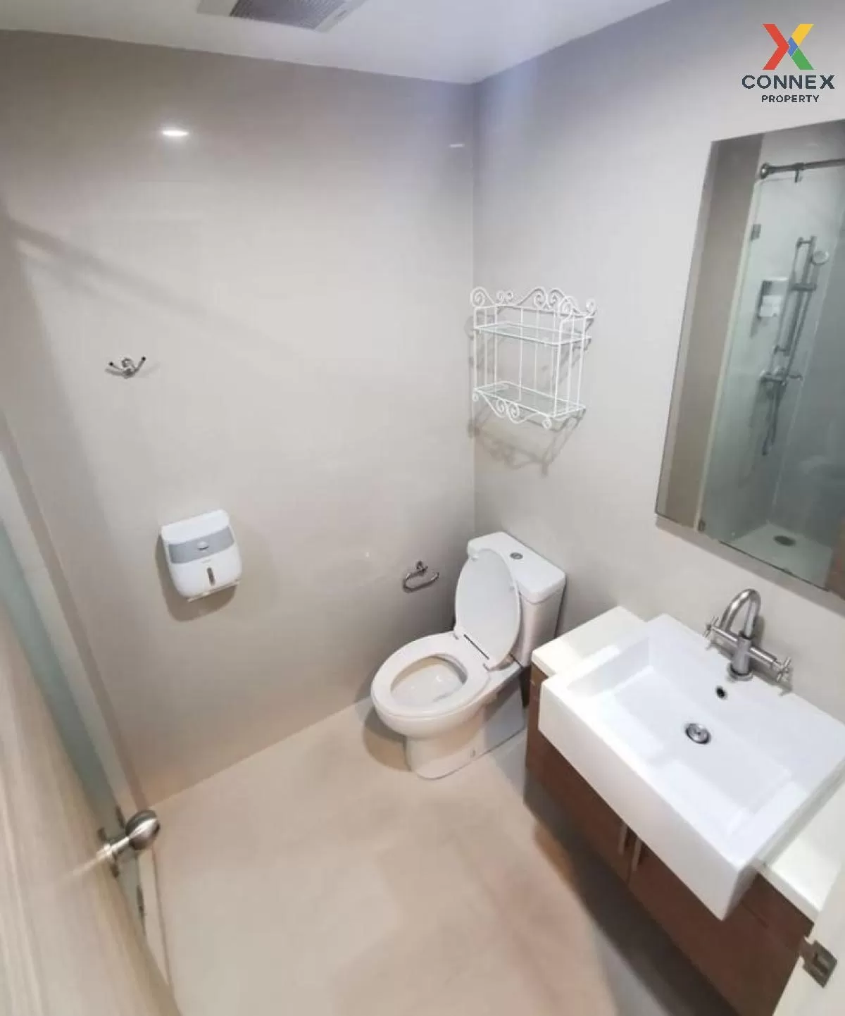 FOR RENT condo , Hive Taksin , nice view , BTS-Wongwian Yai , Khl