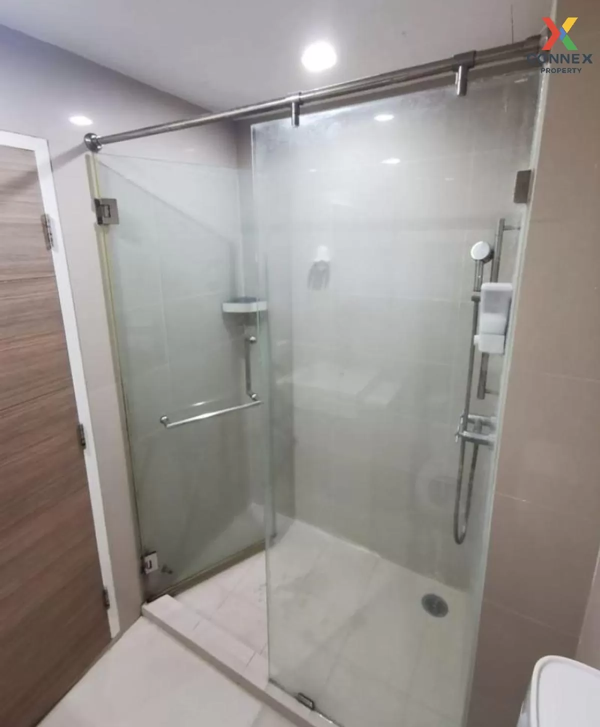 FOR RENT condo , Hive Taksin , nice view , BTS-Wongwian Yai , Khl