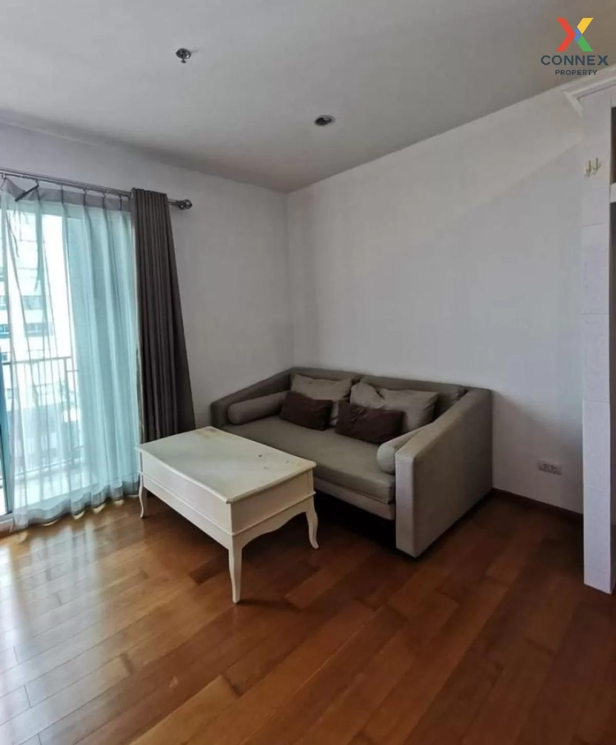 FOR RENT condo , Hive Taksin , nice view , BTS-Wongwian Yai , Khl