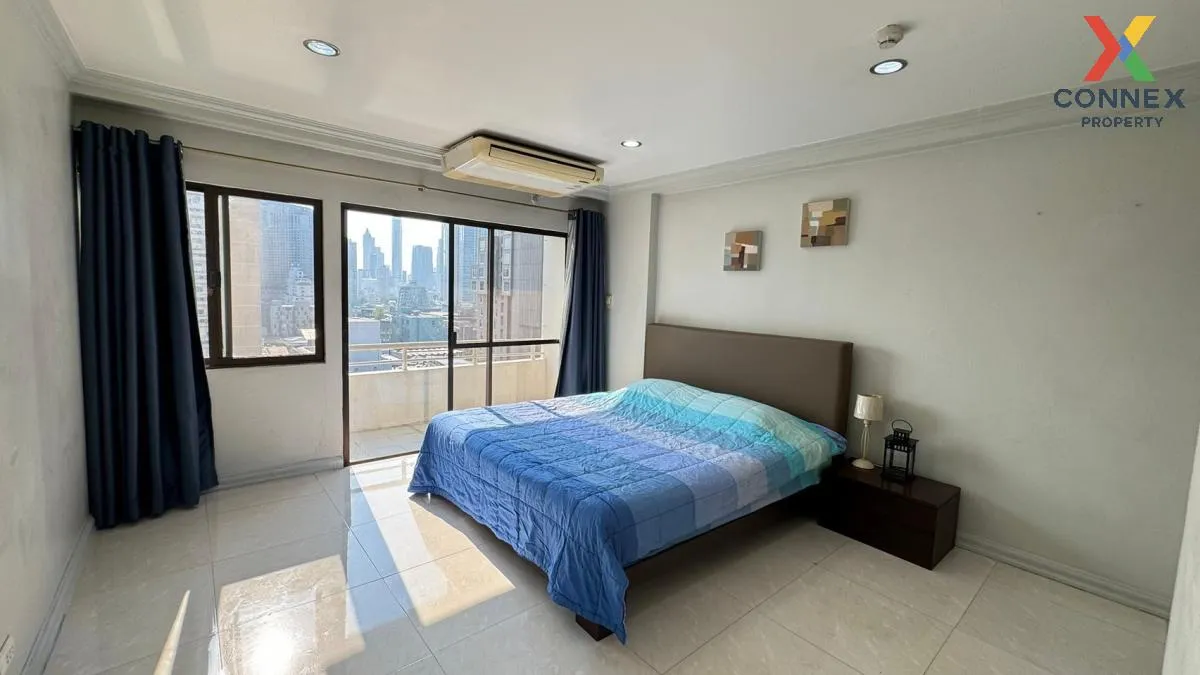 FOR RENT condo , Saranjai Mansion , nice view , high floor , BTS-