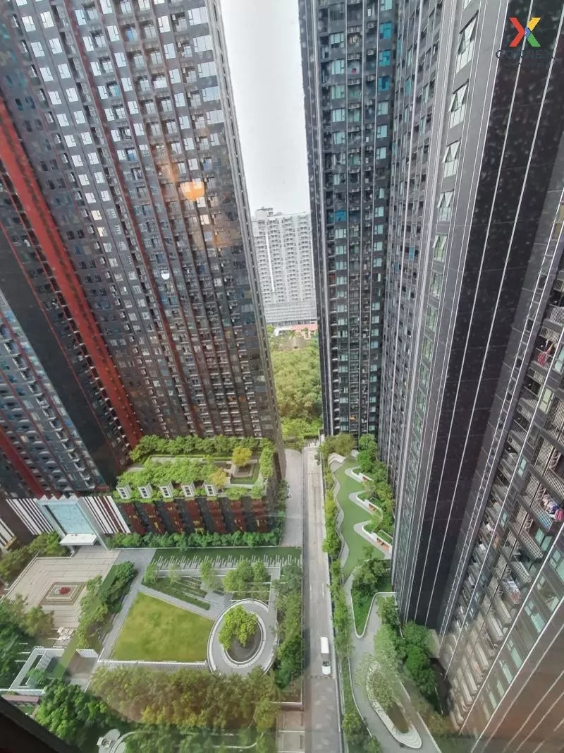 FOR RENT condo , Life Asoke - Rama 9 , nice view , high floor , M