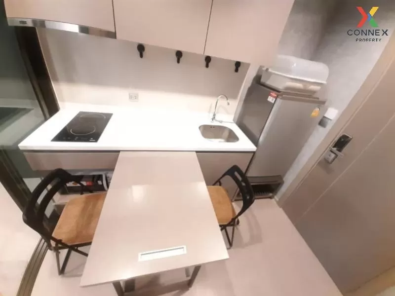 FOR RENT condo , Life Asoke - Rama 9 , nice view , high floor , M