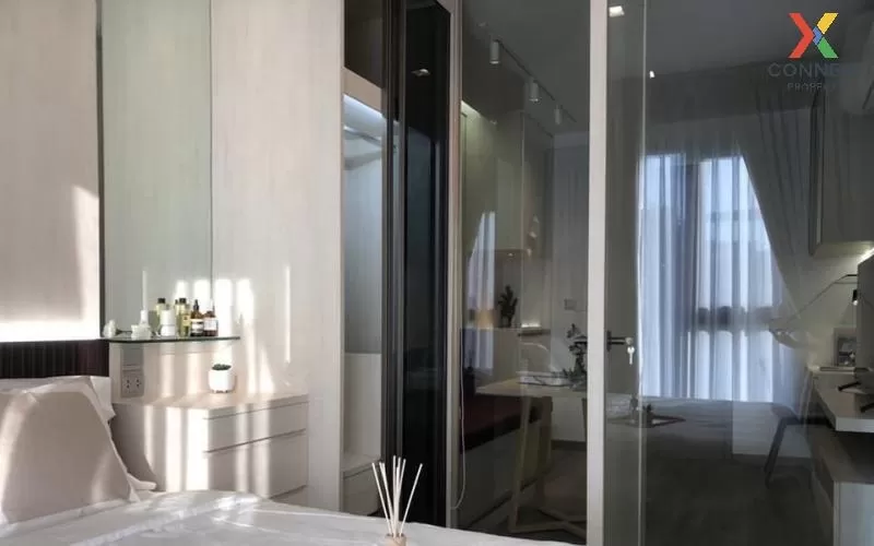 FOR RENT condo , Life Asoke Hype Rama 9 , high floor , MRT-Phra R