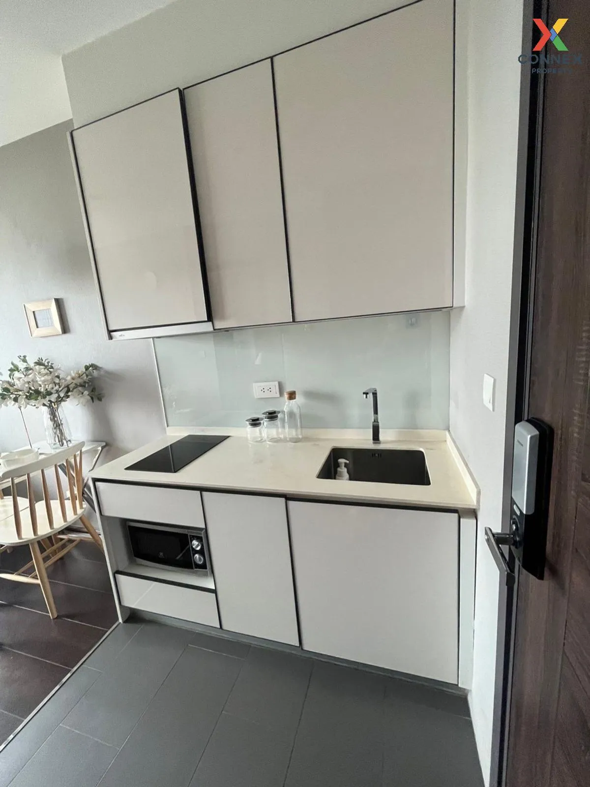 FOR SALE condo , C Ekkamai , BTS-Ekkamai , Khlong Tan Nuea , Watt 3