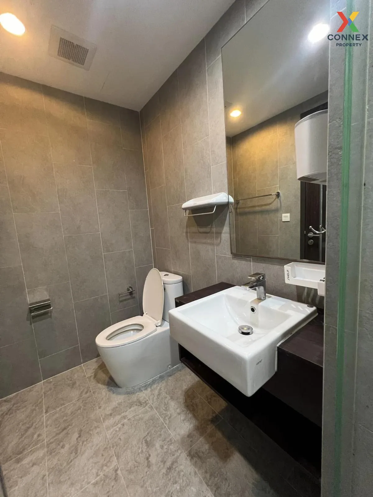 FOR RENT condo , C Ekkamai , BTS-Ekkamai , Khlong Tan Nuea , Watt