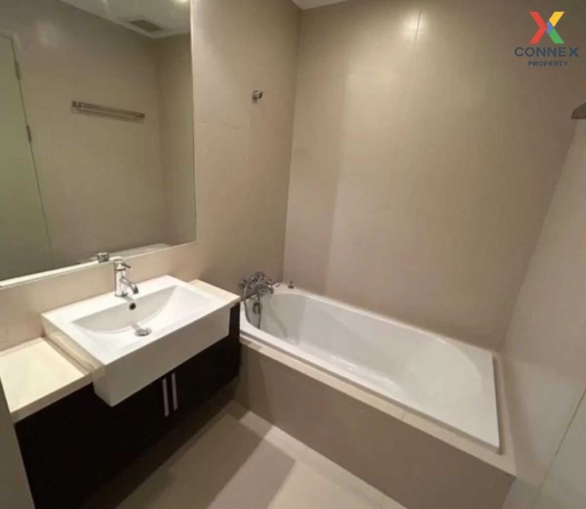 เช่าคอนโด  โนเบิล โซโล BTS-ทองหล่อ คลองตันเหนือ เขต วัฒนา กรุงเทพ