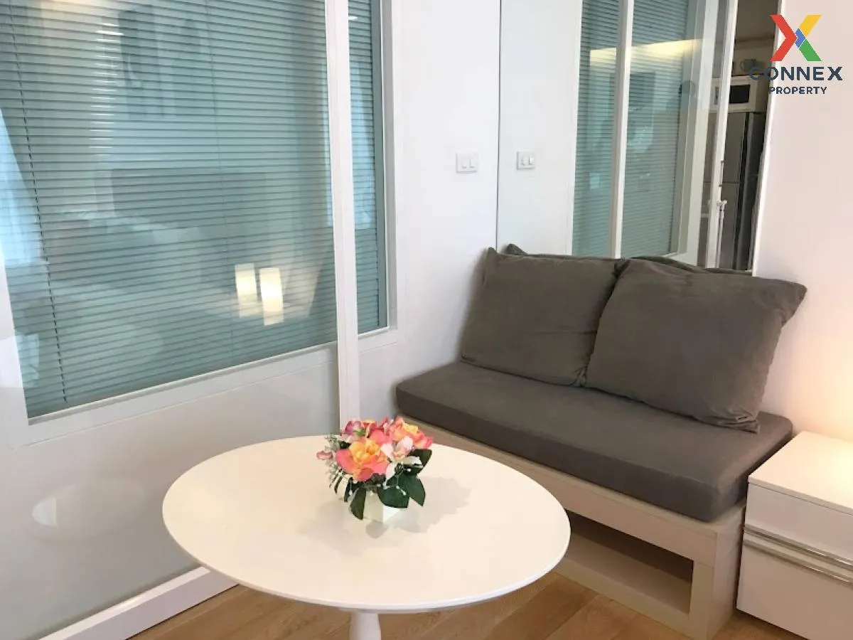 FOR RENT condo , 15 Sukhumvit Residences , BTS-Nana , Khlong Toei 1