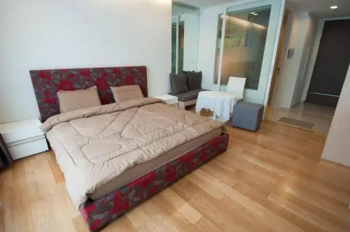 เช่าคอนโด  15 สุขุมวิท เรสซิเดนซ์ BTS-นานา คลองเตยเหนือ เขต วัฒนา กรุงเทพ CX-06867