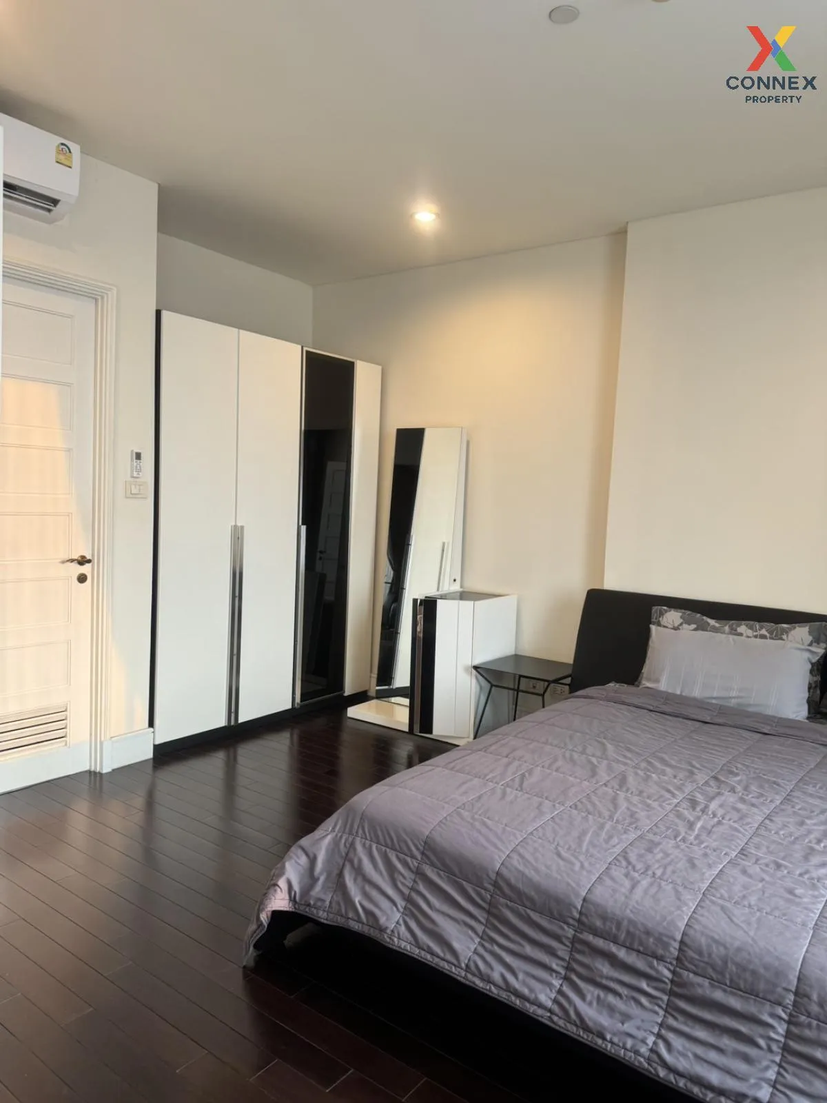 FOR RENT condo , Aguston Sukhumvit 22 , BTS-Phrom Phong , Khlong  4