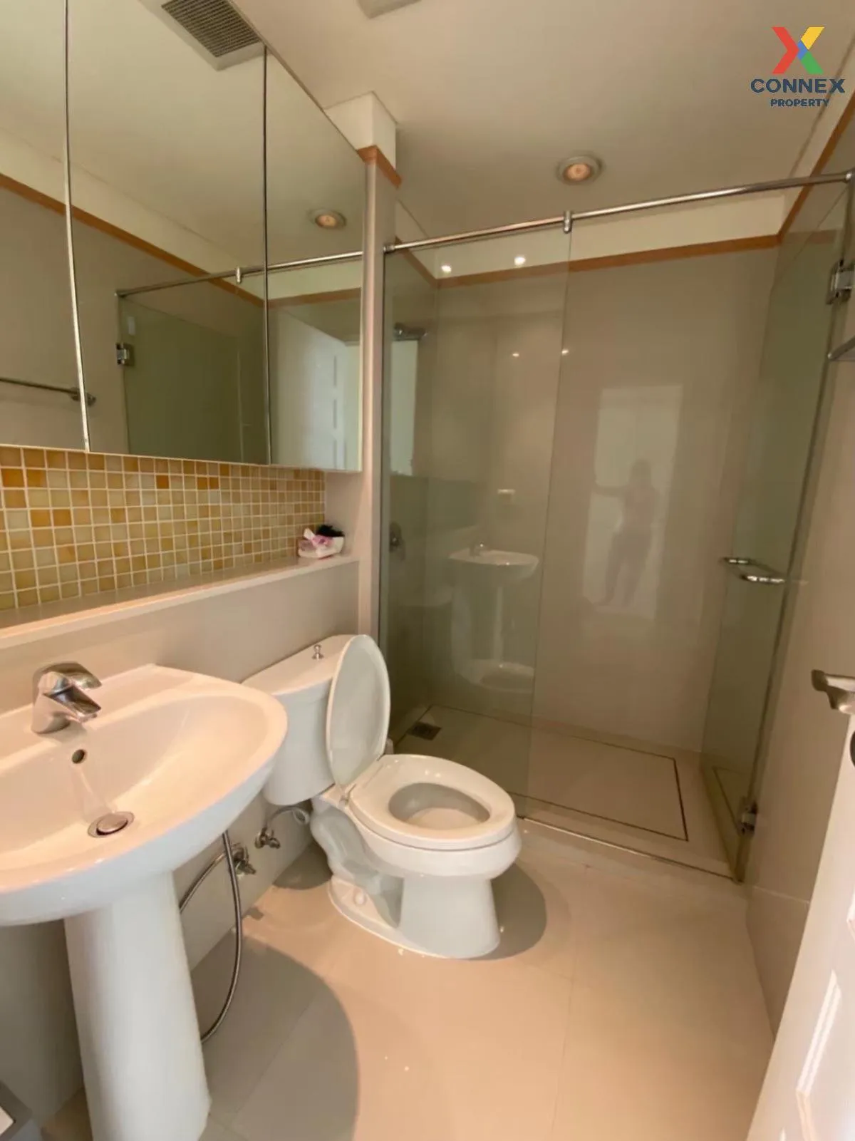 FOR RENT condo , Aguston Sukhumvit 22 , BTS-Phrom Phong , Khlong  FOR RENT condo , Aguston Sukhumvit 22 , BTS-Phrom Phong , Khlong