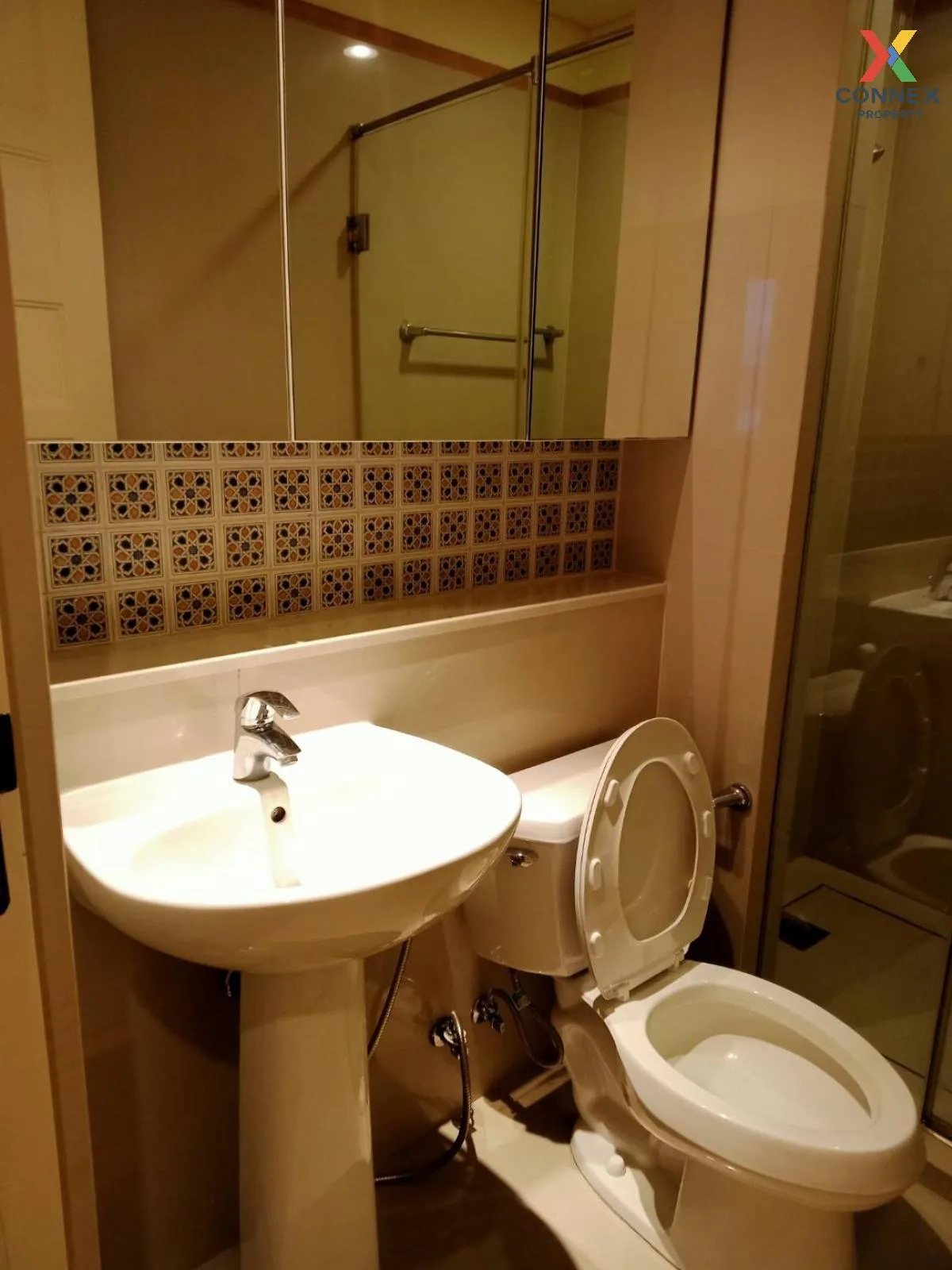 FOR RENT condo , Aguston Sukhumvit 22 , BTS-Phrom Phong , Khlong  4