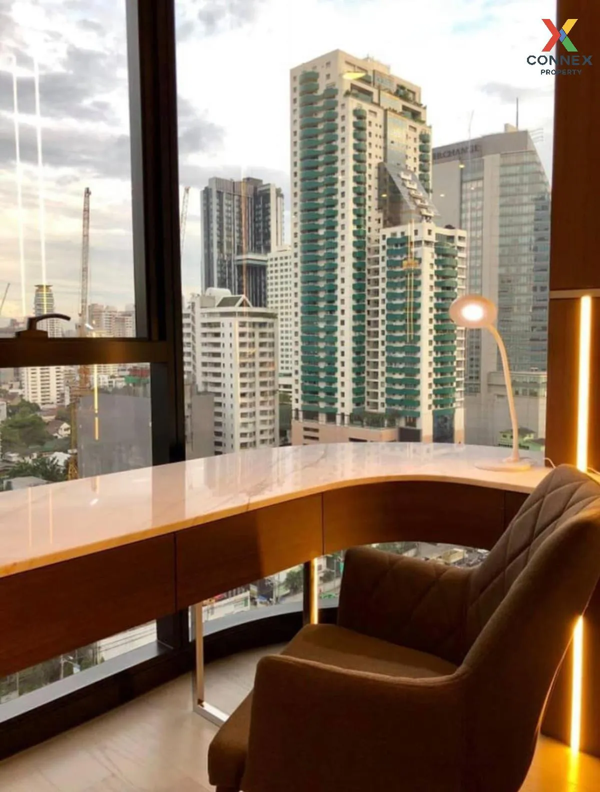 เช่าคอนโด  แอชตัน อโศก BTS-อโศก คลองเตยเหนือ เขต วัฒนา กรุงเทพ CX