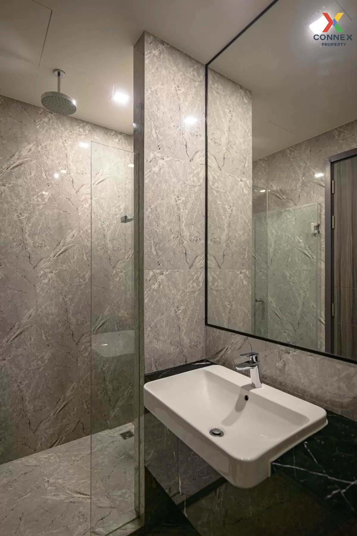 ขายคอนโด  แอชตัน อโศก BTS-อโศก คลองเตยเหนือ เขต วัฒนา กรุงเทพ CX-