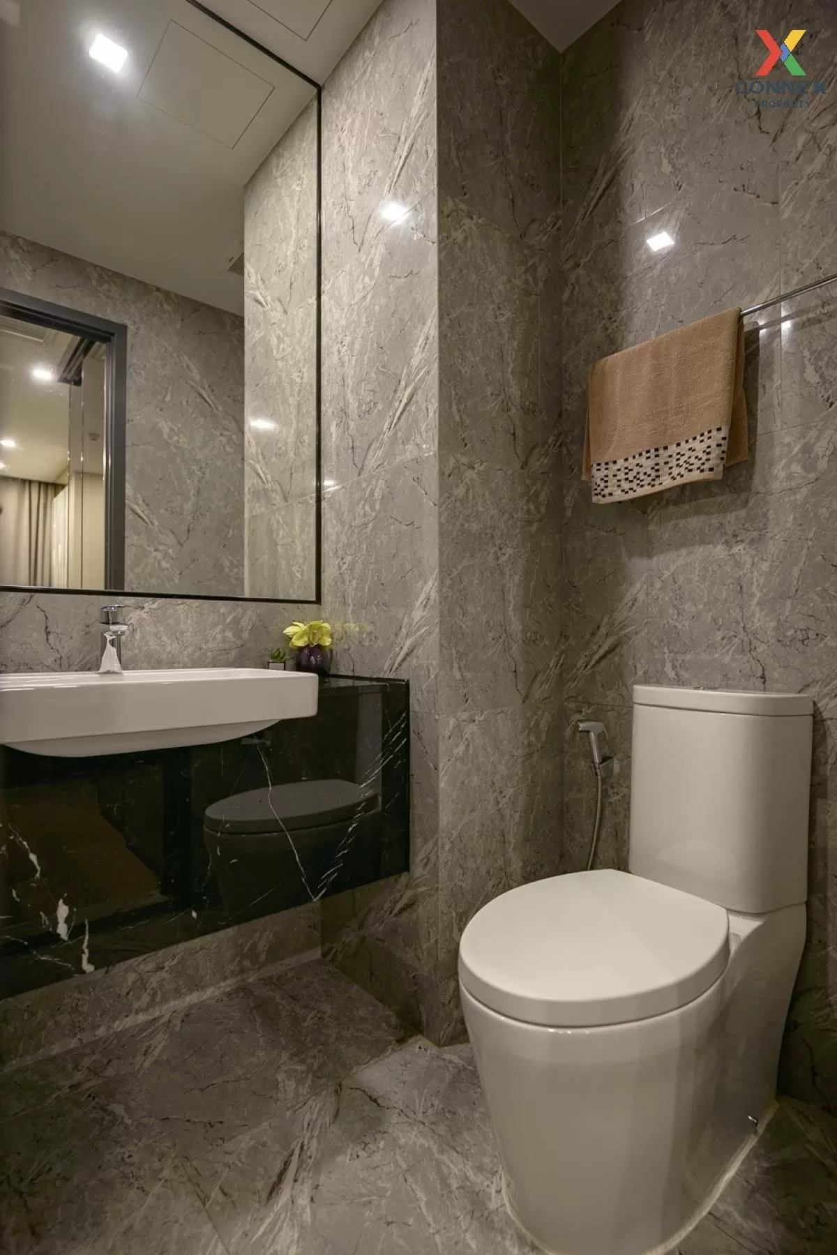 ขายคอนโด  แอชตัน อโศก BTS-อโศก คลองเตยเหนือ เขต วัฒนา กรุงเทพ CX-