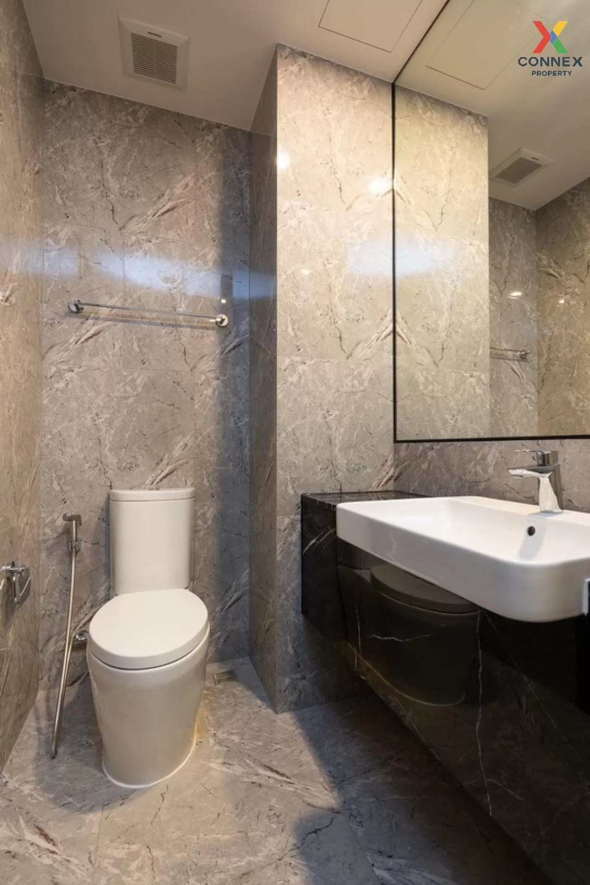 เช่าคอนโด  แอชตัน อโศก BTS-อโศก คลองเตยเหนือ เขต วัฒนา กรุงเทพ CX