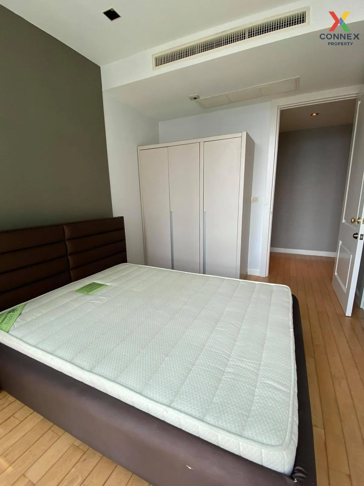 FOR RENT condo , Athenee Residence , BTS-Phloen Chit , Lumpini ,  4