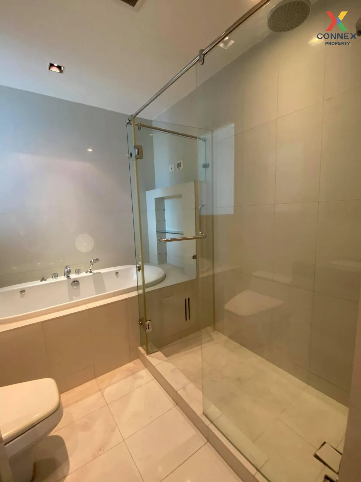 FOR RENT condo , Athenee Residence , BTS-Phloen Chit , Lumpini , 